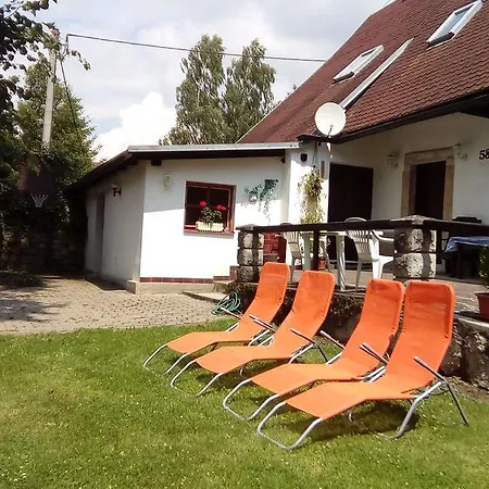 Buko Červený Kostelec