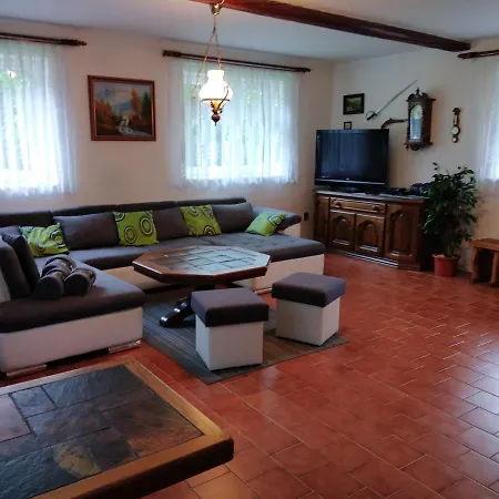 Prázdninový dům Buko Červený Kostelec