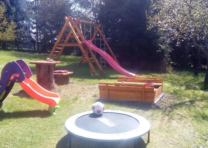 Buko * Červený Kostelec