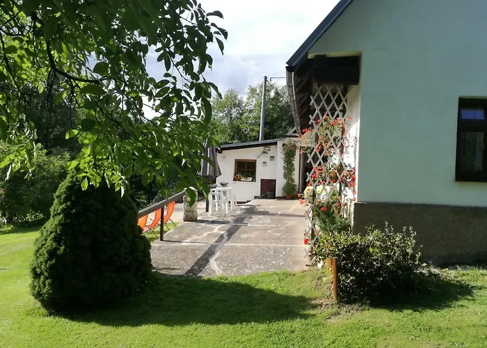 Semesterbostad Buko *